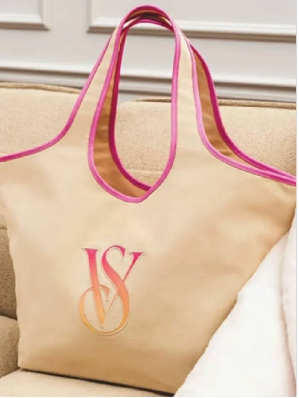 Victoria’s Secret Canvas Ombré Monogram Tote Bag - NWT💖🌸